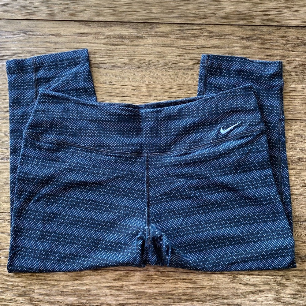 Nike Cropped Legging